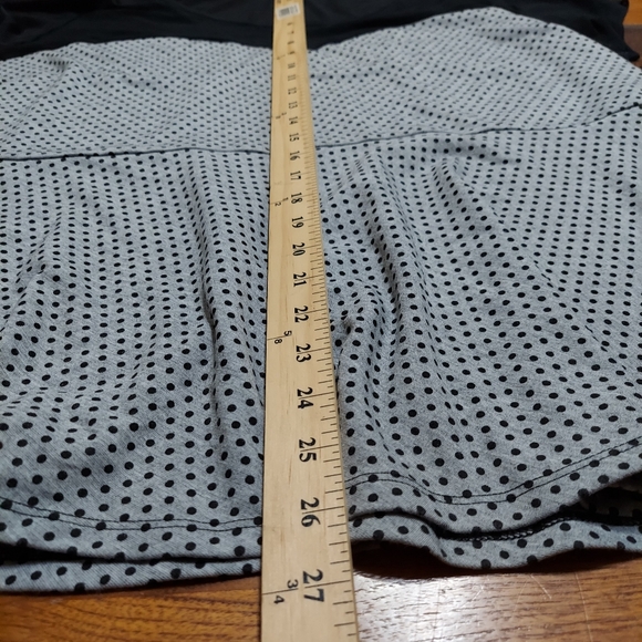 Torrid top with black mesh gray and black 4 - Picture 8 of 11